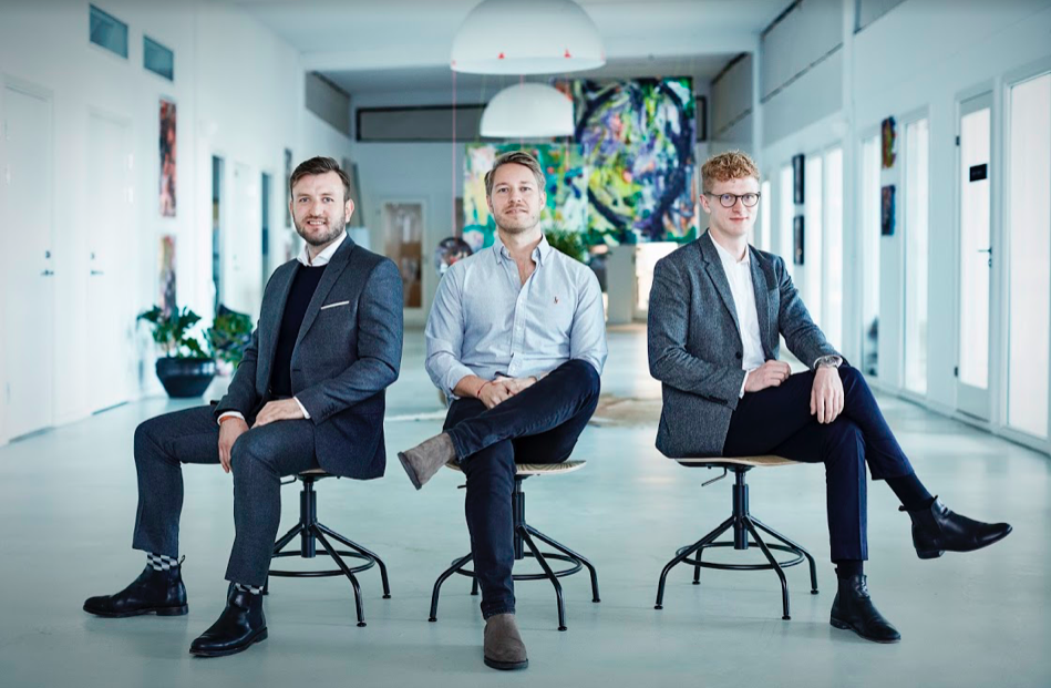 Med Contractbook kan du udforme, underskrive og opbevare alle dine kontrakter &eacute;t sted